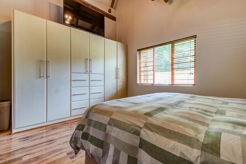 2 Bedroom Property for Sale in Glen Marais Gauteng