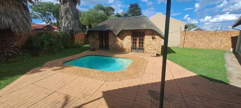 4 Bedroom Property for Sale in Elspark Gauteng
