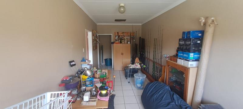 4 Bedroom Property for Sale in Elspark Gauteng