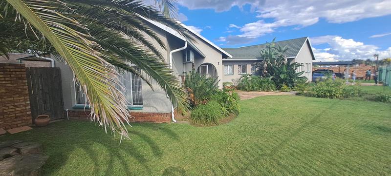 4 Bedroom Property for Sale in Elspark Gauteng