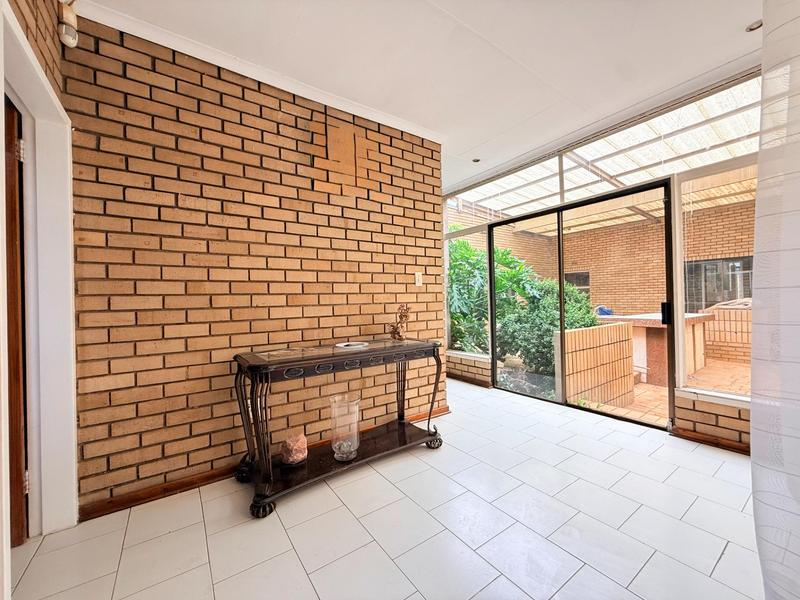 To Let 4 Bedroom Property for Rent in Edenvale Gauteng