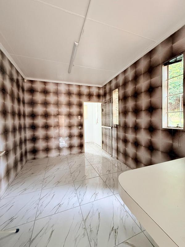 To Let 4 Bedroom Property for Rent in Edenvale Gauteng