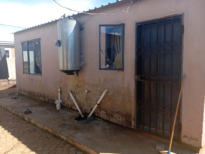 2 Bedroom Property for Sale in Palm Ridge Gauteng