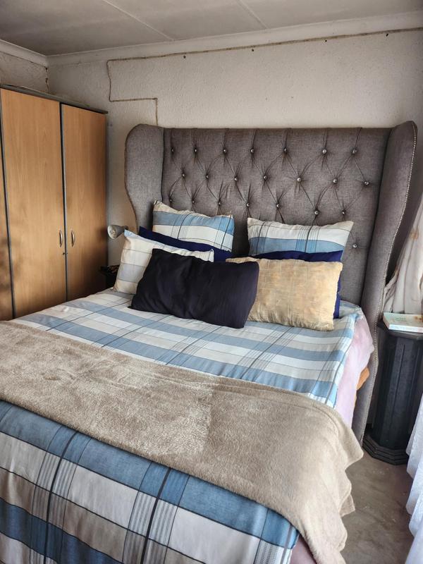 3 Bedroom Property for Sale in Palm Springs Gauteng