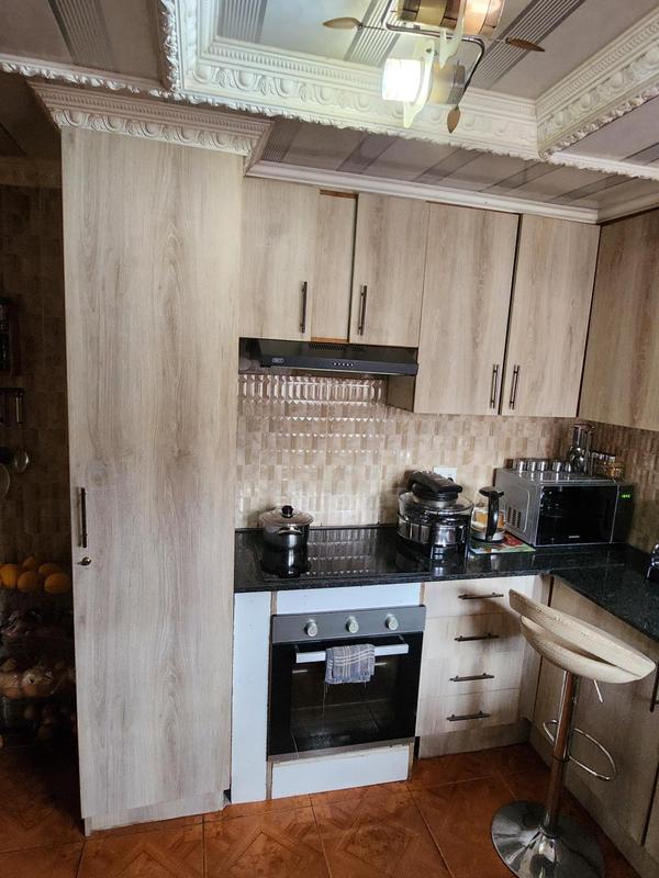 3 Bedroom Property for Sale in Palm Springs Gauteng