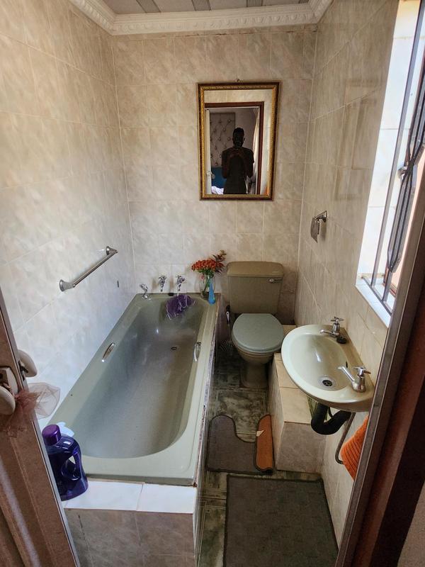 3 Bedroom Property for Sale in Palm Springs Gauteng