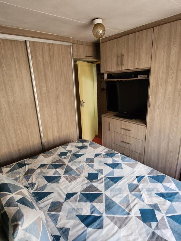 3 Bedroom Property for Sale in Palm Springs Gauteng