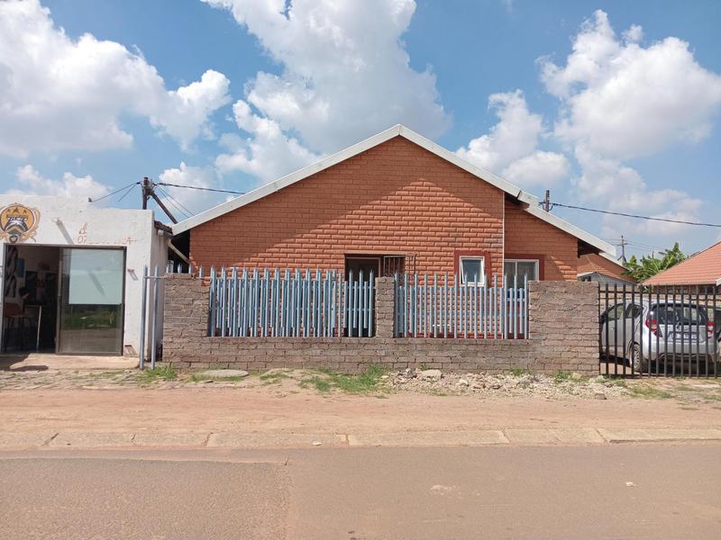 2 Bedroom Property for Sale in Beverley Hills Gauteng