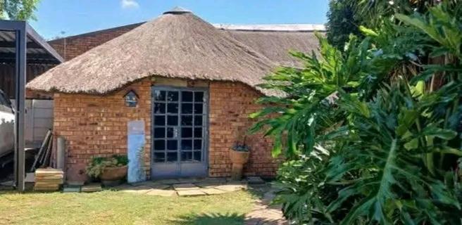 4 Bedroom Property for Sale in Dalpark Gauteng