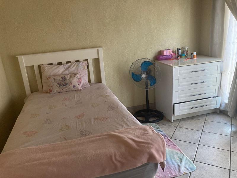 5 Bedroom Property for Sale in New State Area Gauteng