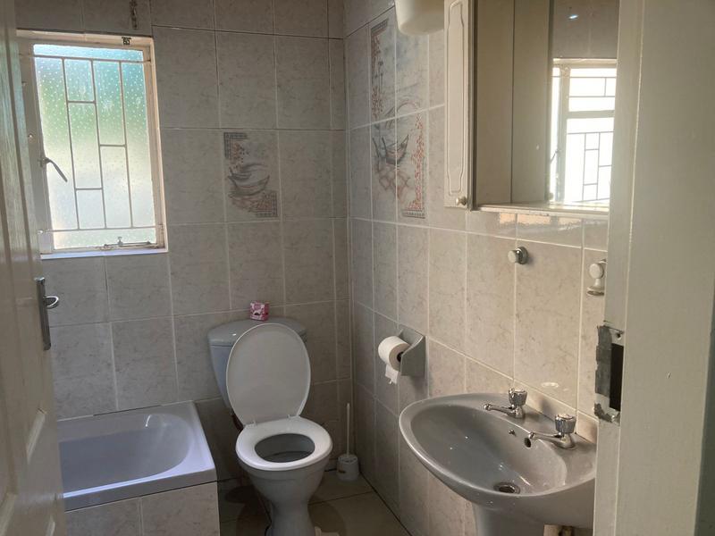 5 Bedroom Property for Sale in New State Area Gauteng