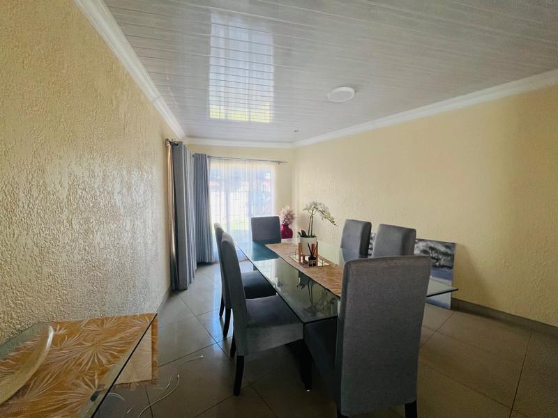 5 Bedroom Property for Sale in New State Area Gauteng