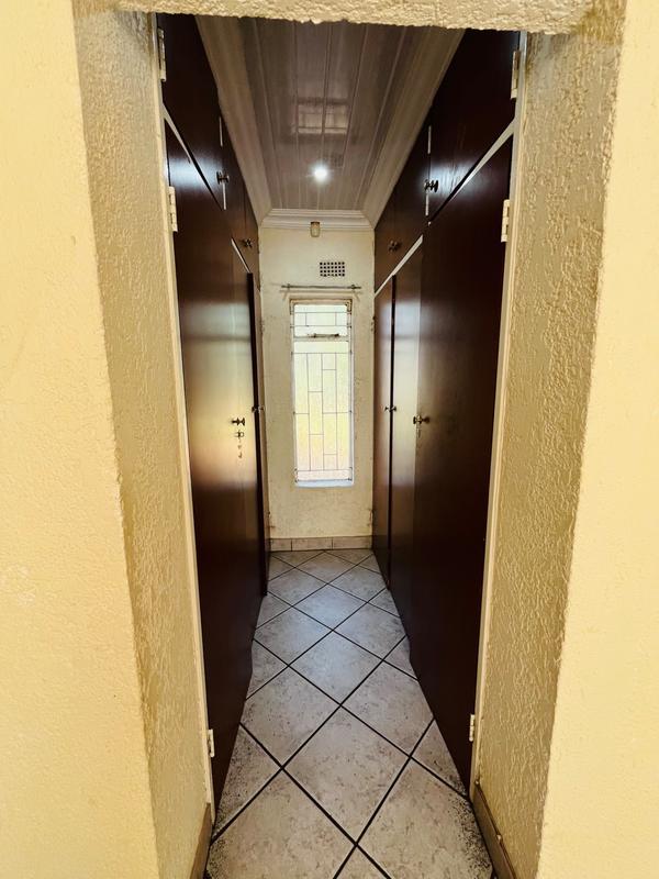 5 Bedroom Property for Sale in New State Area Gauteng