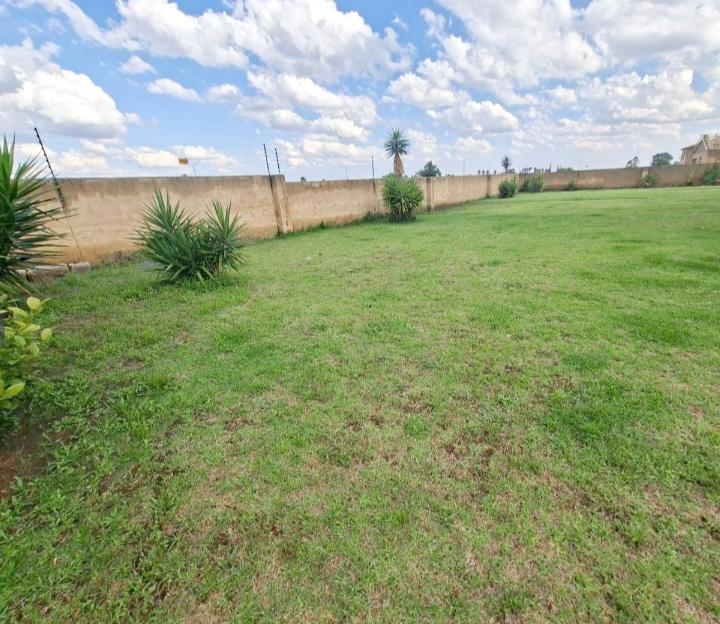 5 Bedroom Property for Sale in Selcourt Gauteng