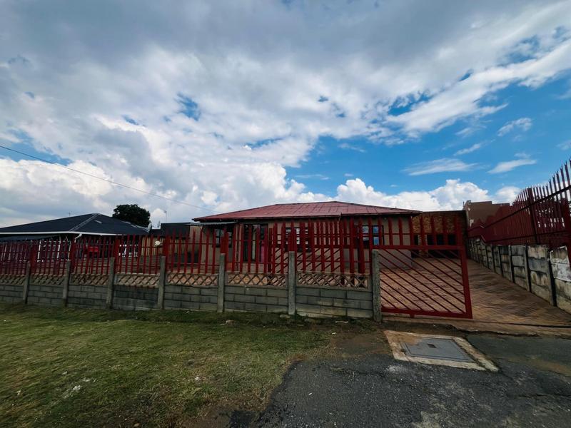 3 Bedroom Property for Sale in South Hills Gauteng