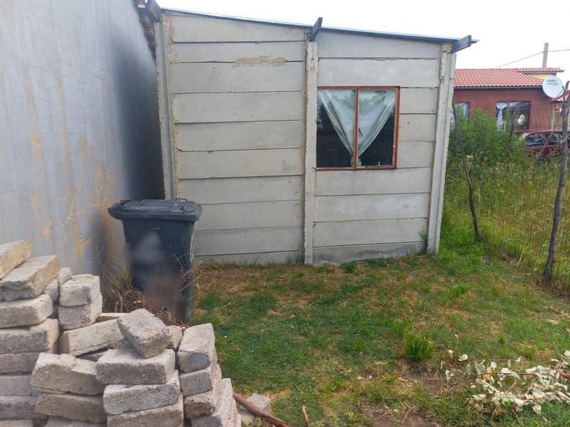 2 Bedroom Property for Sale in Duduza Gauteng