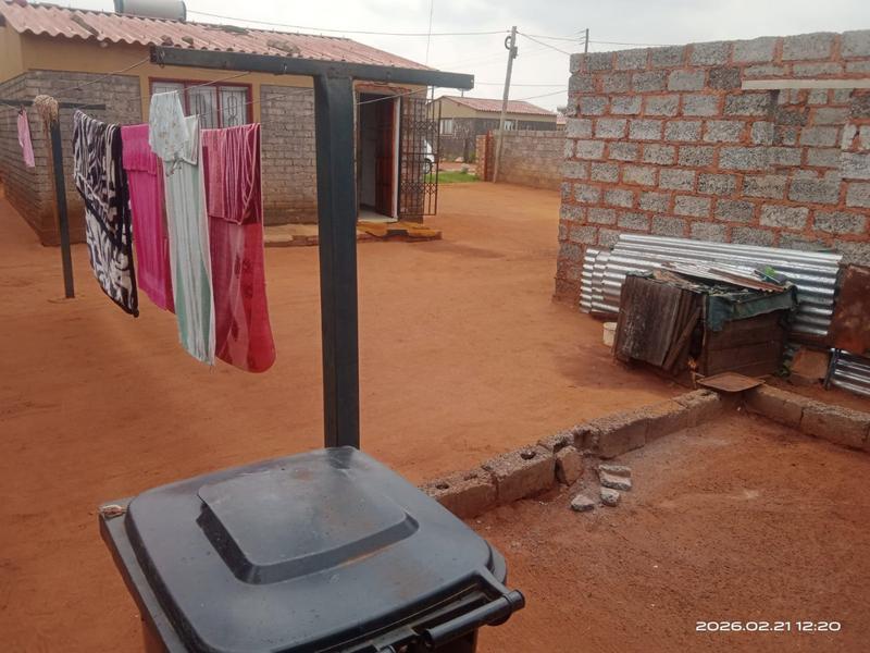 1 Bedroom Property for Sale in Duduza Gauteng