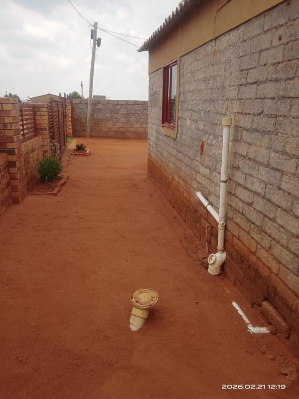 1 Bedroom Property for Sale in Duduza Gauteng