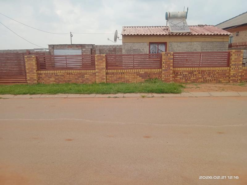 1 Bedroom Property for Sale in Duduza Gauteng