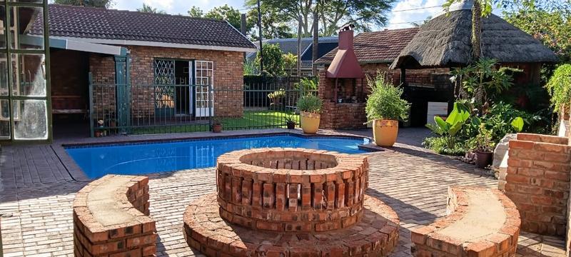 3 Bedroom Property for Sale in Dorandia Gauteng