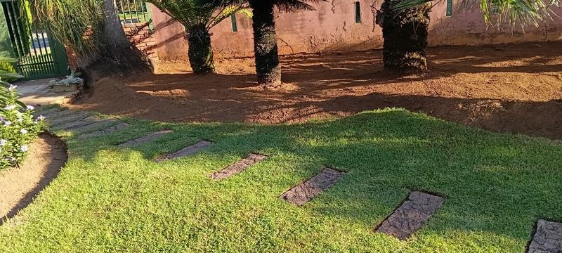 3 Bedroom Property for Sale in Dorandia Gauteng