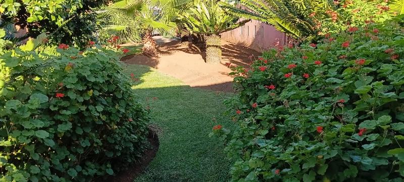 3 Bedroom Property for Sale in Dorandia Gauteng