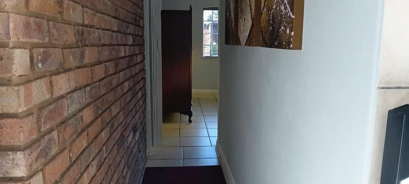3 Bedroom Property for Sale in Dorandia Gauteng