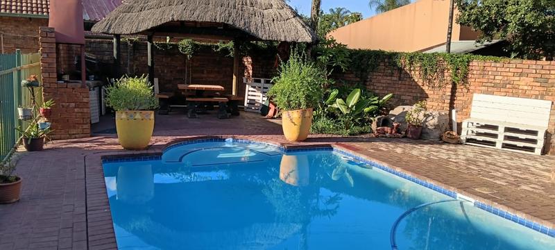 3 Bedroom Property for Sale in Dorandia Gauteng