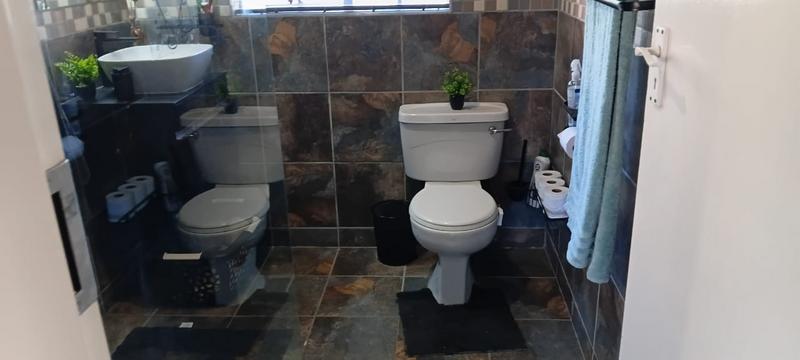 3 Bedroom Property for Sale in Dorandia Gauteng