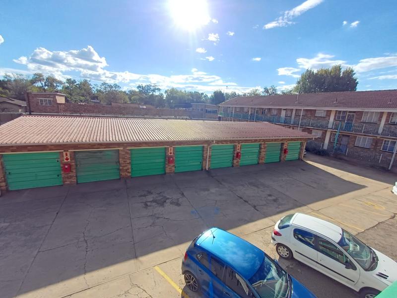 1 Bedroom Property for Sale in Vanderbijlpark CW 3 Gauteng