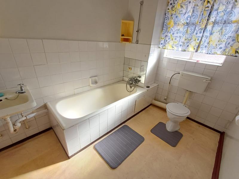 1 Bedroom Property for Sale in Vanderbijlpark CW 3 Gauteng