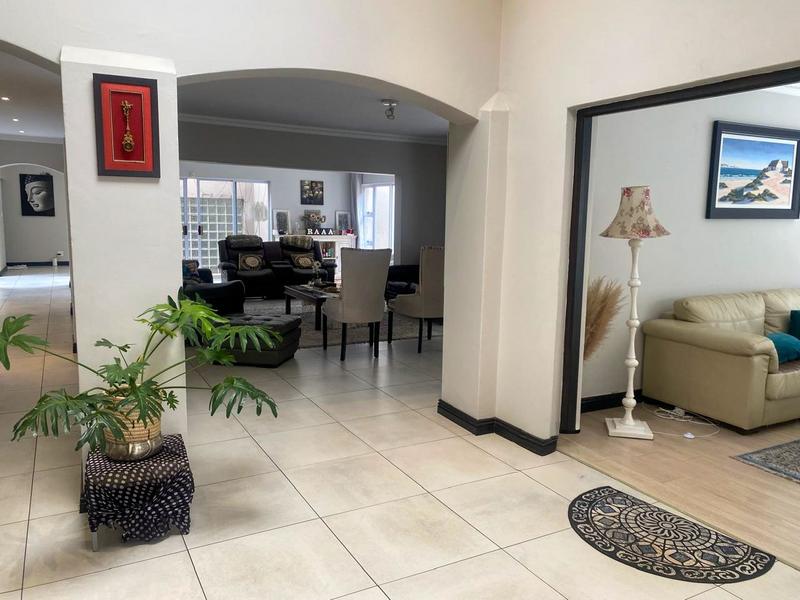 To Let 5 Bedroom Property for Rent in Dainfern Gauteng