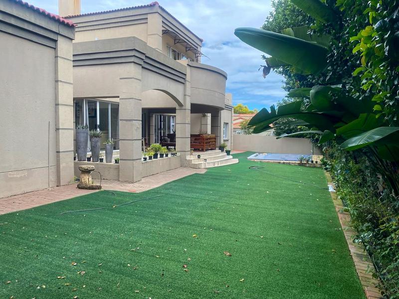 To Let 5 Bedroom Property for Rent in Dainfern Gauteng