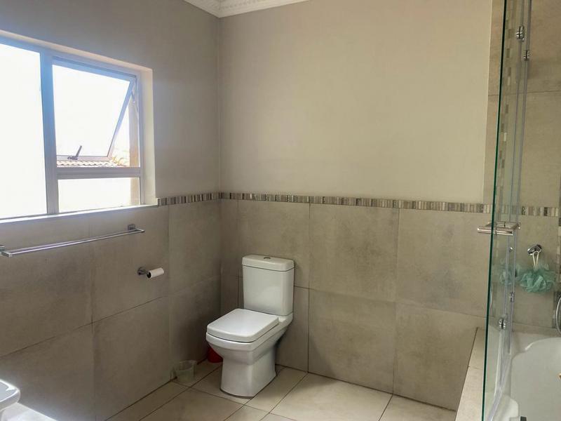 To Let 5 Bedroom Property for Rent in Dainfern Gauteng