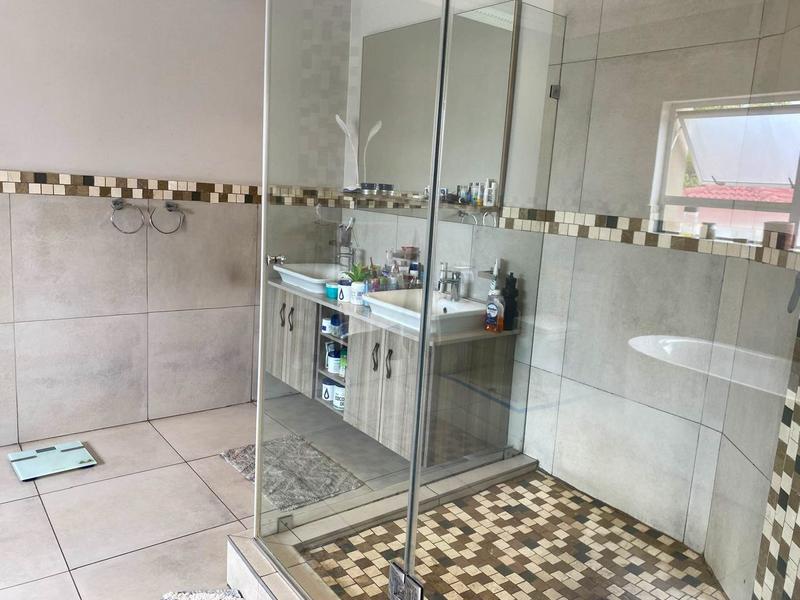 To Let 5 Bedroom Property for Rent in Dainfern Gauteng