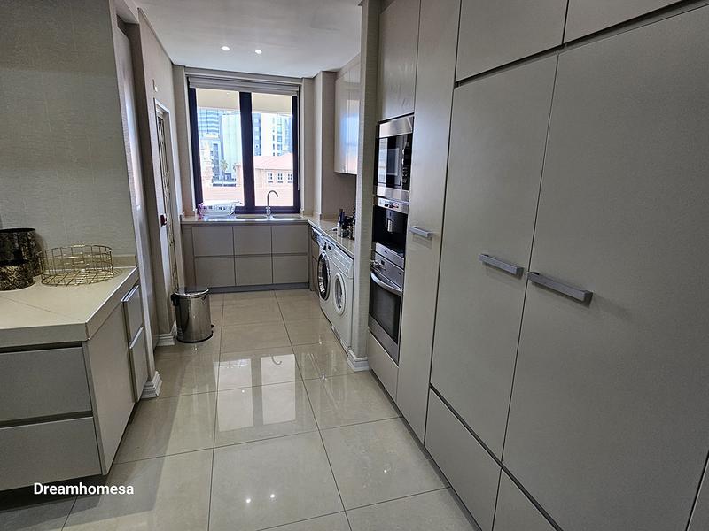 2 Bedroom Property for Sale in Sandton Central Gauteng