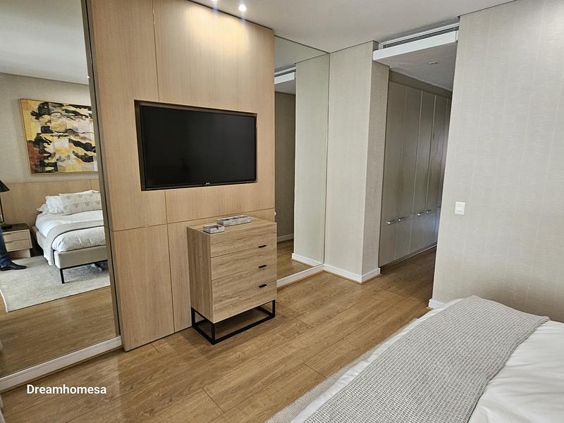 2 Bedroom Property for Sale in Sandton Central Gauteng