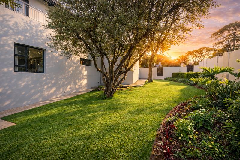 4 Bedroom Property for Sale in Waterkloof A H Gauteng