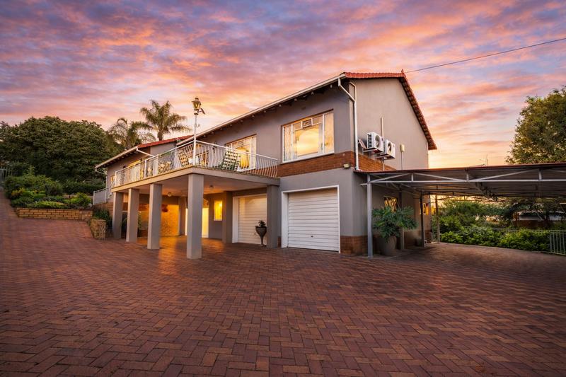 4 Bedroom Property for Sale in Waterkloof Ridge Gauteng