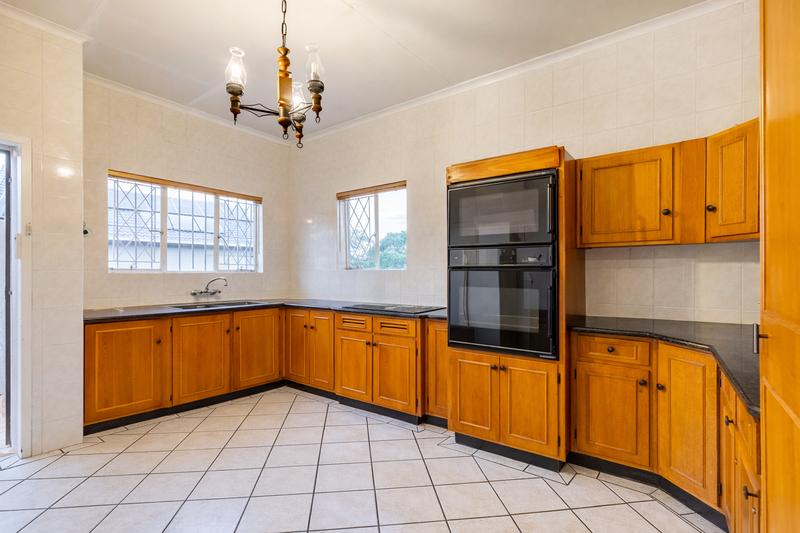 4 Bedroom Property for Sale in Waterkloof Ridge Gauteng