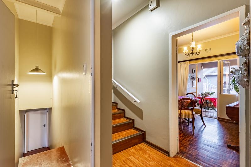 4 Bedroom Property for Sale in Waterkloof Ridge Gauteng