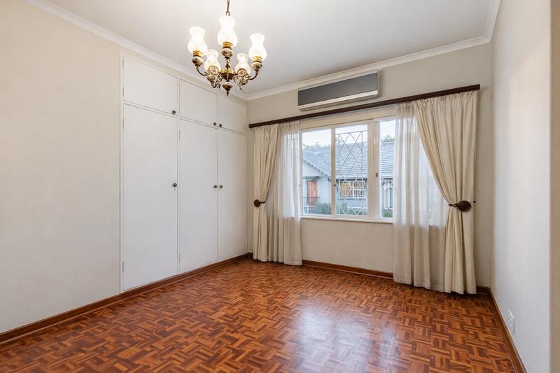 4 Bedroom Property for Sale in Waterkloof Ridge Gauteng