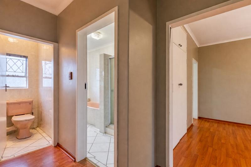 4 Bedroom Property for Sale in Waterkloof Ridge Gauteng