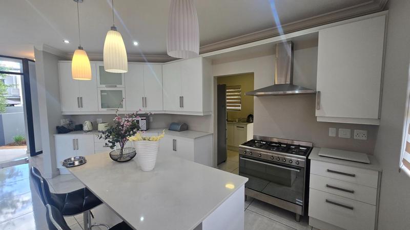 3 Bedroom Property for Sale in Midstream Meadows Gauteng