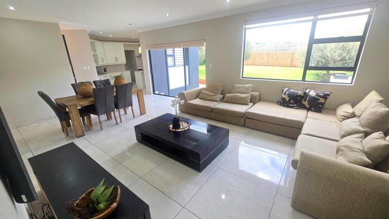 3 Bedroom Property for Sale in Midstream Meadows Gauteng