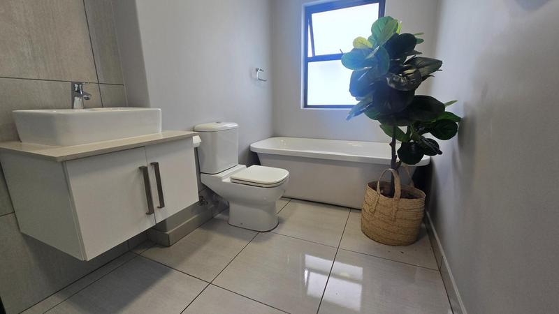 3 Bedroom Property for Sale in Midstream Meadows Gauteng