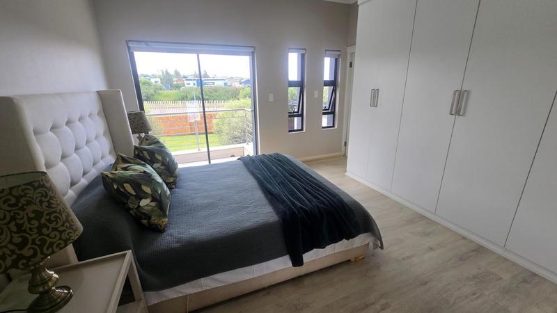 3 Bedroom Property for Sale in Midstream Meadows Gauteng