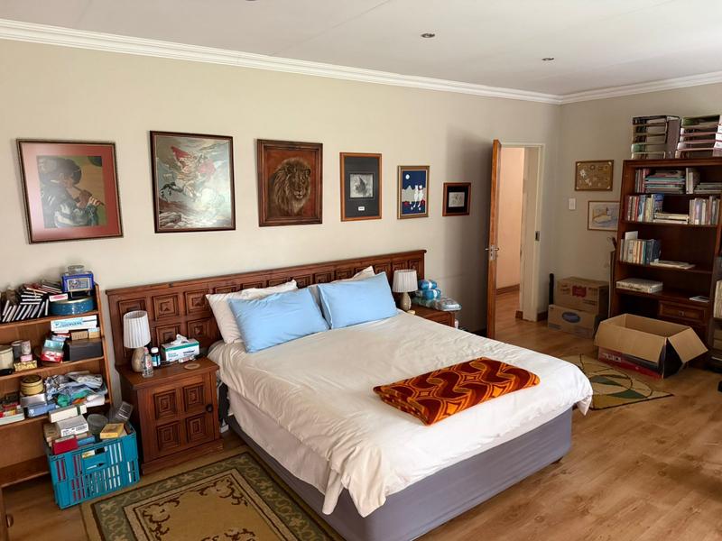 To Let 5 Bedroom Property for Rent in Raslouw Gauteng