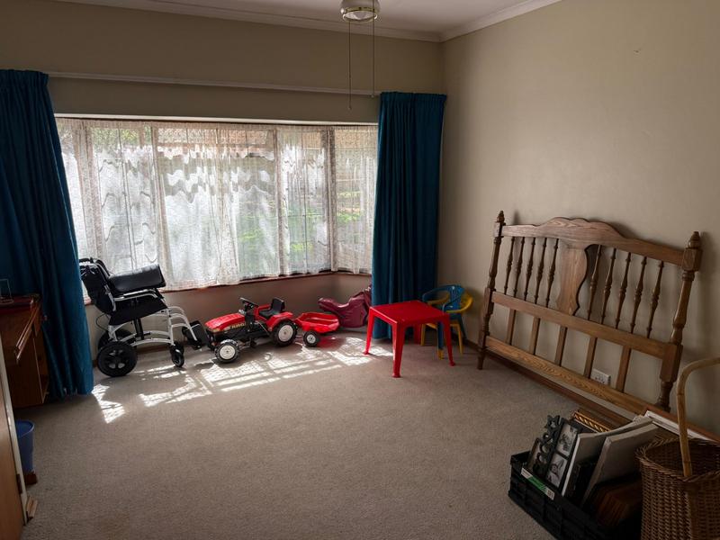 To Let 5 Bedroom Property for Rent in Raslouw Gauteng