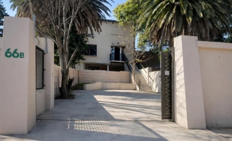 11 Bedroom Property for Sale in Lakefield Gauteng